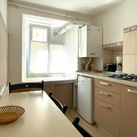 Sun In Old Town Center - Quiet & Cozy