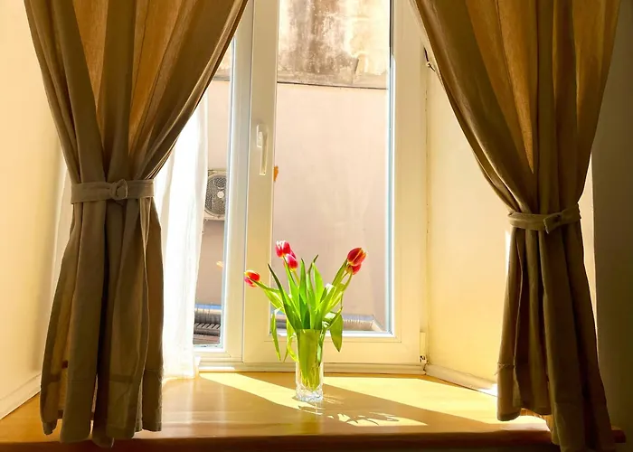 Sun In Old Town Center Μπρασόβ